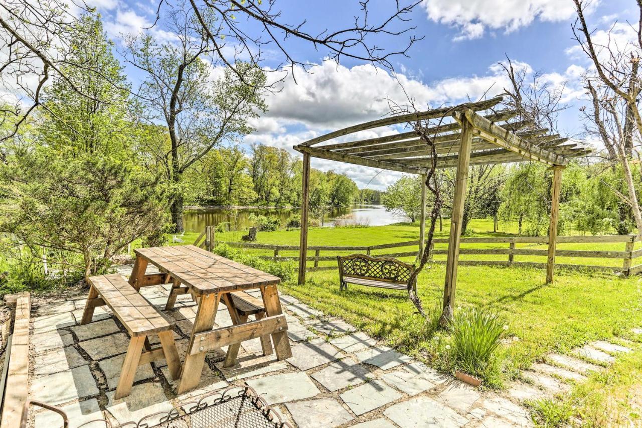 Cozy Upstate Studio With Walkill River Views! New Paltz Kültér fotó