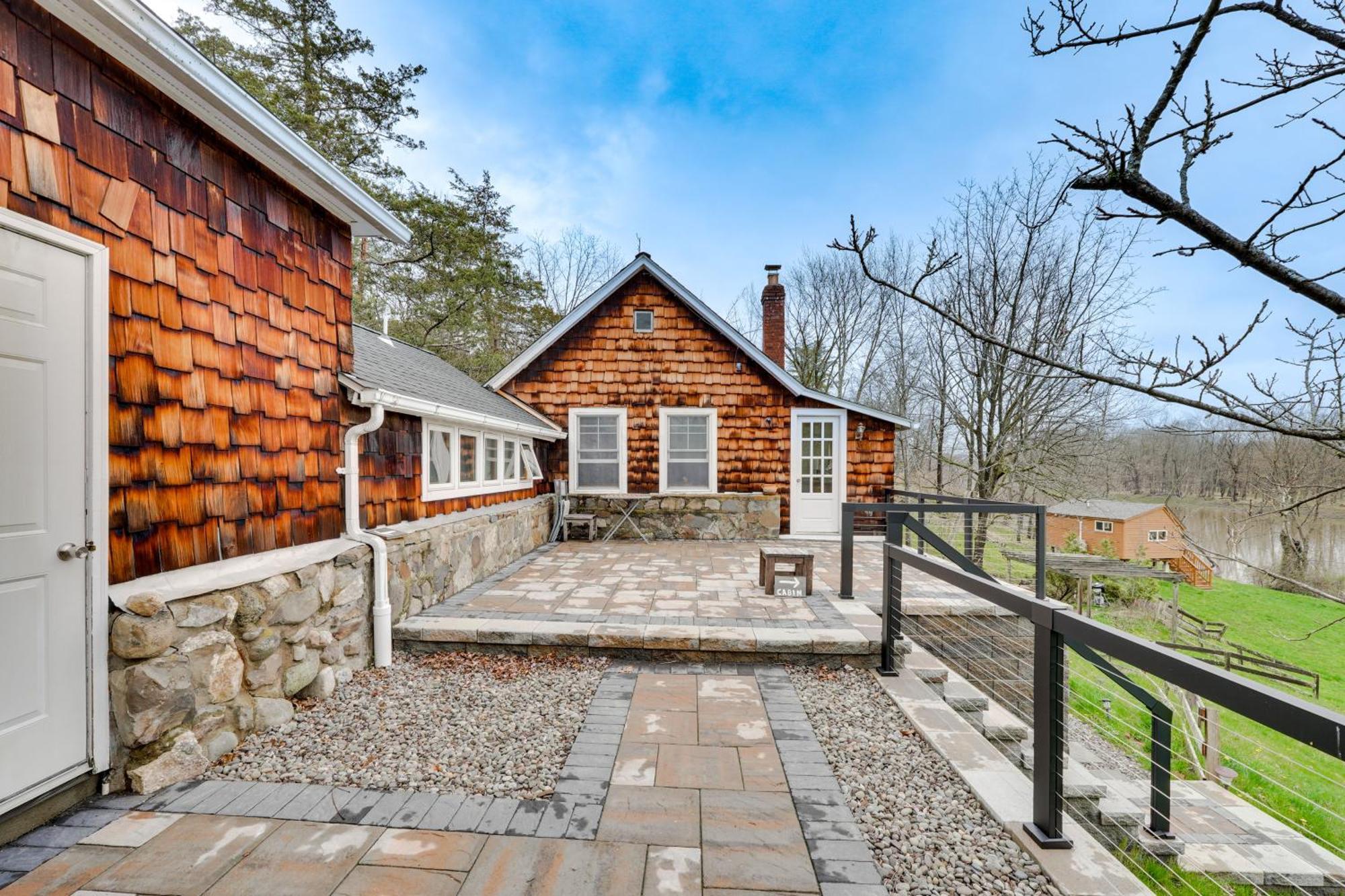 Cozy Upstate Studio With Walkill River Views! New Paltz Kültér fotó